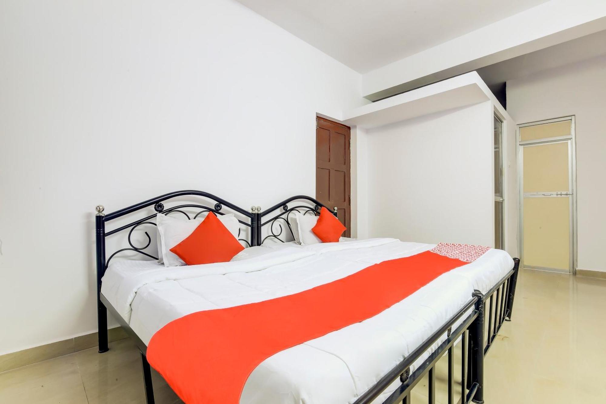 Hotel O Omkar Guest House Near Immaculate Conception Church Panaji Buitenkant foto