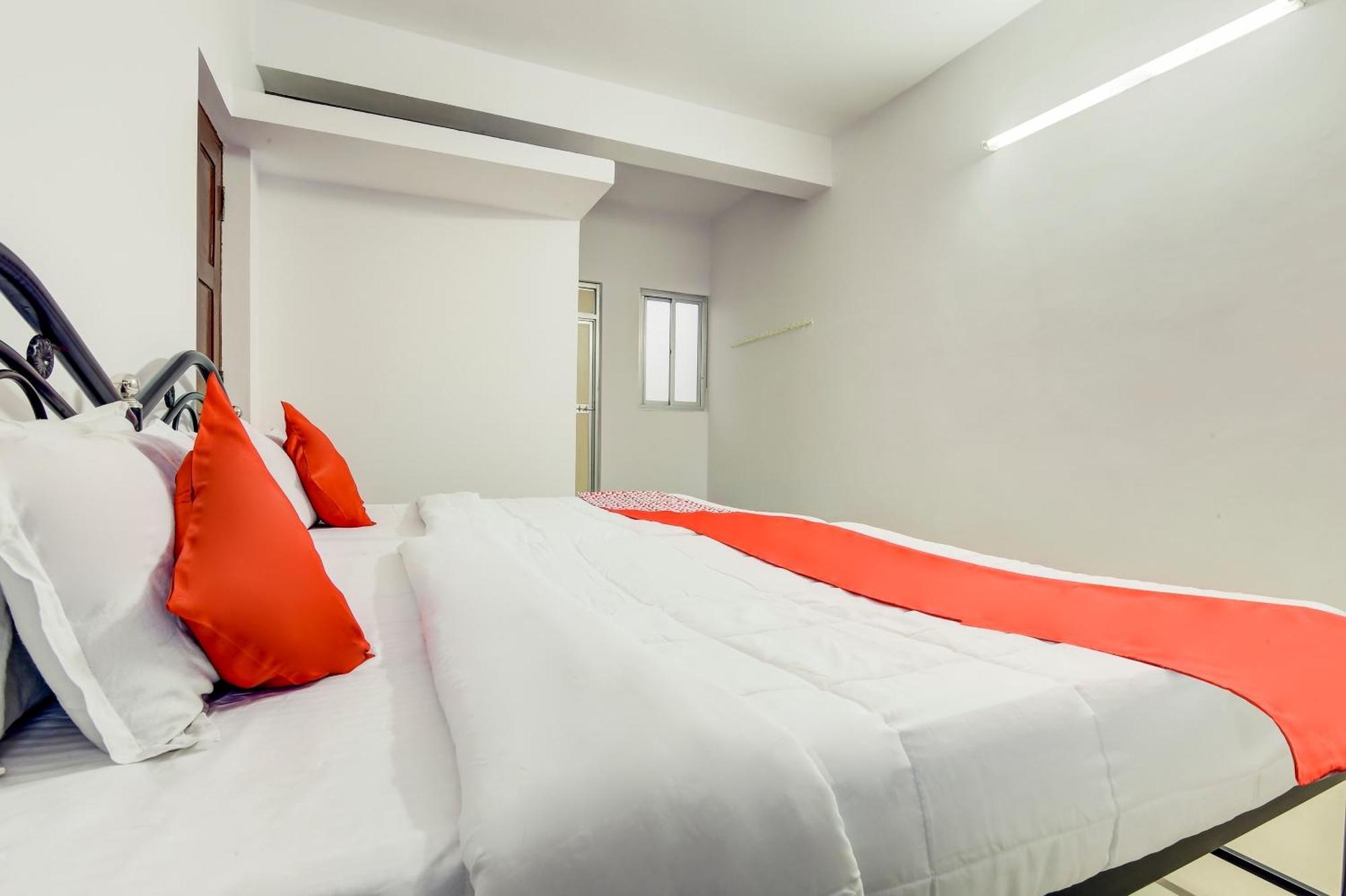 Hotel O Omkar Guest House Near Immaculate Conception Church Panaji Buitenkant foto